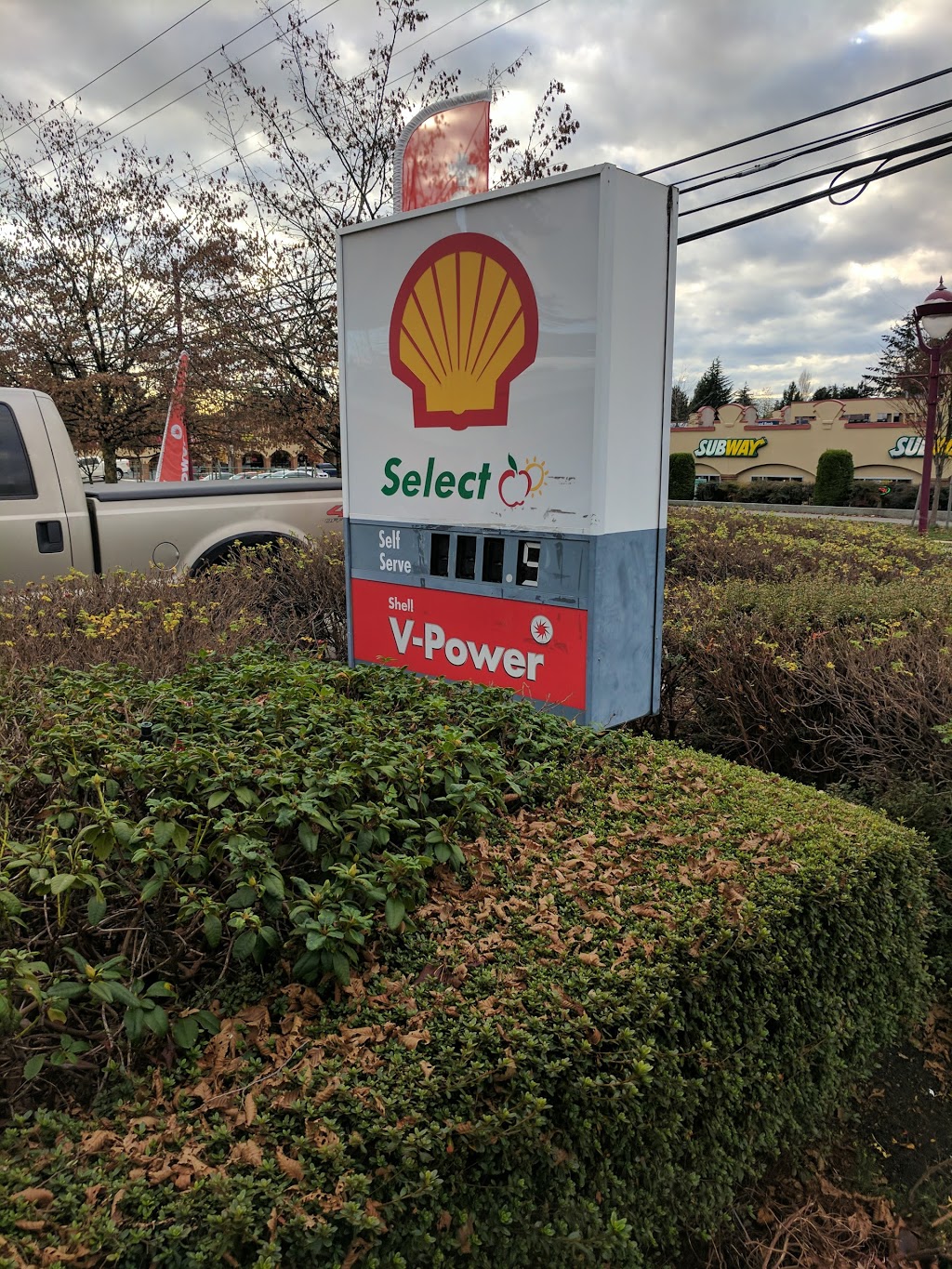 Shell | 8380 112 St, Delta, BC V4C 7A2, Canada | Phone: (604) 596-2533