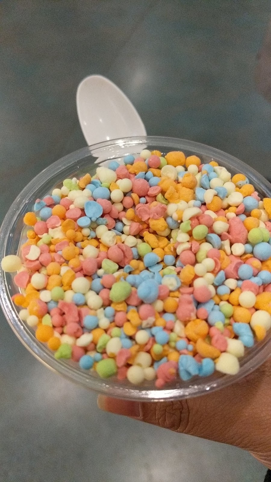 DippinDots & Spudnikss | 1bass pro mills drive, Vaughan, ON L4K 5W4, Canada | Phone: (437) 886-8598