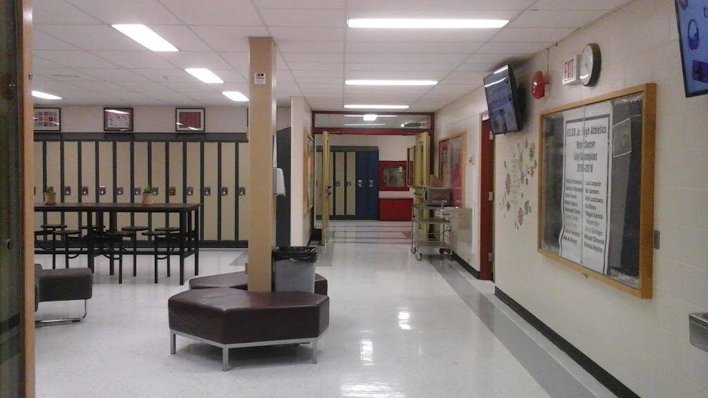 St. Thomas More Junior High School | 9610 165 ST, Edmonton, AB T5P 3S6, Canada | Phone: (780) 484-2434