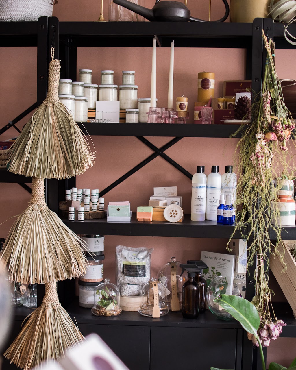 Studio Foliage | 49a Ave Donegani, Pointe-Claire, QC H9R 2V8, Canada | Phone: (514) 694-4620
