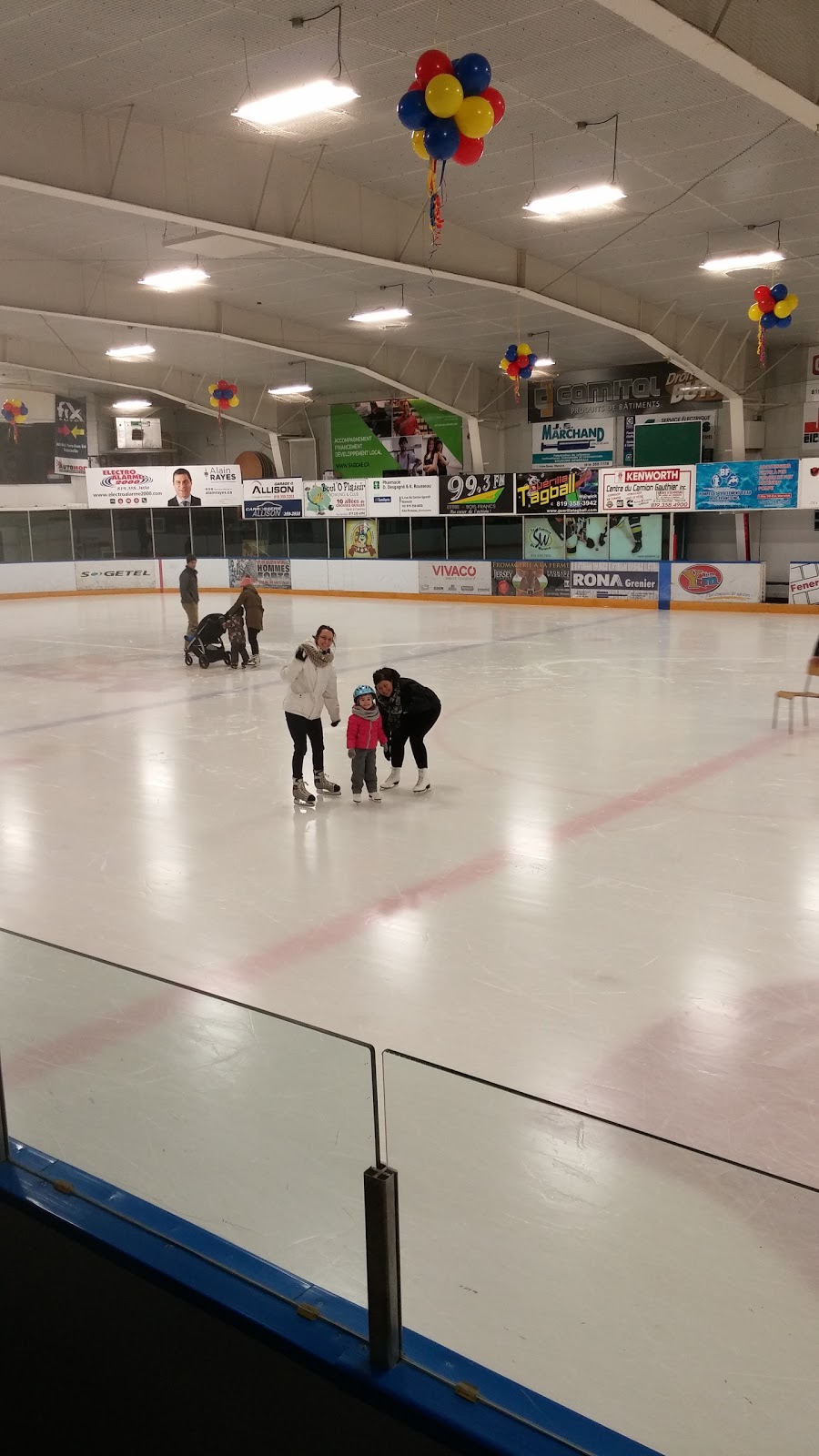 Arena de Warwick | 2 Ouellet Boul, Warwick, QC J0A 1M0, Canada | Phone: (819) 358-5420