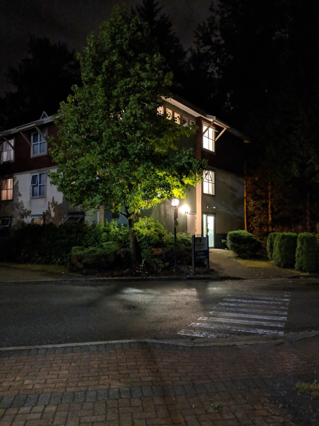 Capilano University Residence Dining Hall | 2420 Dollarton Hwy, North Vancouver, BC V7H 2Y1, Canada