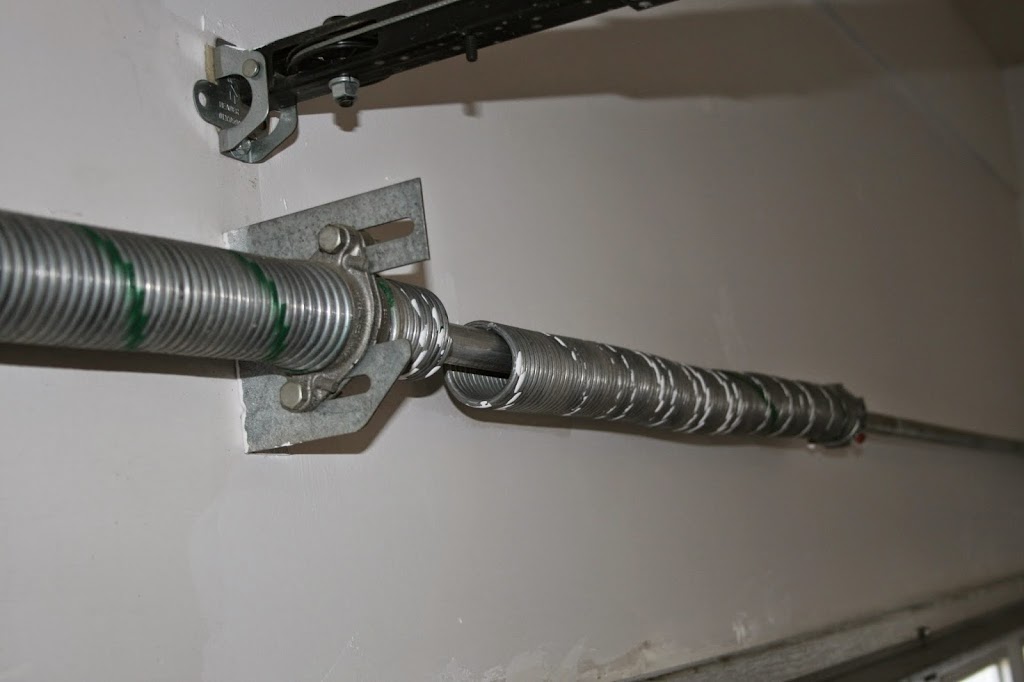 Garage Door Doctor Canada - Ladysmith & Chemainus | 11170 Branksome Rd, Ladysmith, BC V9G 1Y8, Canada | Phone: (250) 245-9320