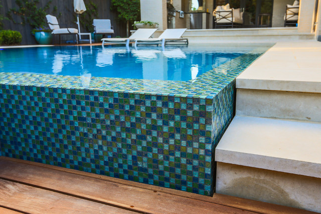 Canadian Pool Maintenance - CANADIANPOOL.COM | 253 20th St E, North Vancouver, BC V7L 3A6, Canada | Phone: (604) 669-5595