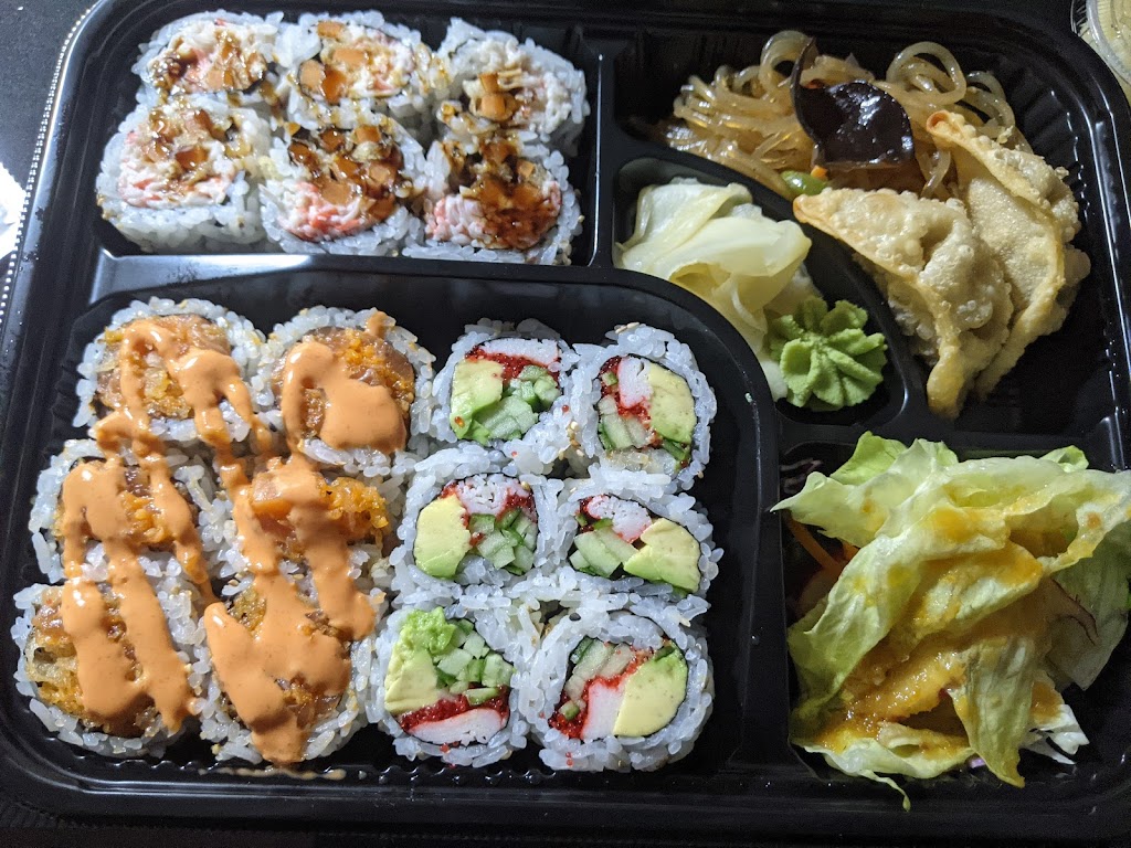 Sushi Momoi | 9425 Leslie St #4, Richmond Hill, ON L4B 3N7, Canada | Phone: (905) 737-7313