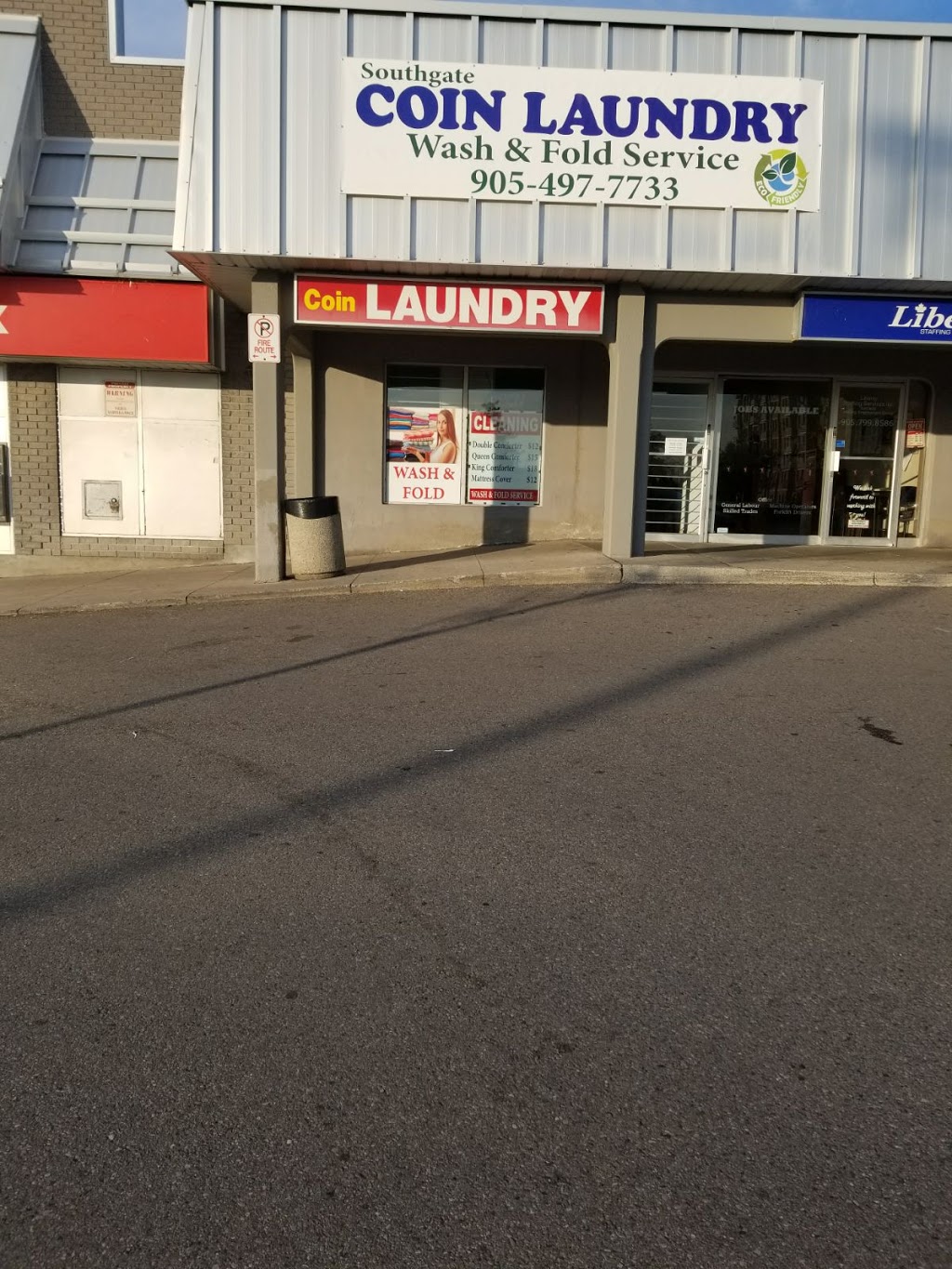 Southgate Coin Laundry | 700 Balmoral Dr, Brampton, ON L6T 1X2, Canada | Phone: (905) 497-7733