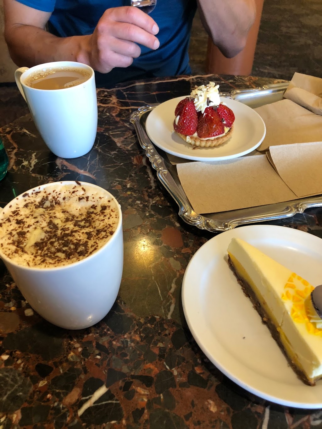 Murchies Tea & Coffee | 102 - 1644 Hillside Ave, Victoria, BC V8T 2C5, Canada | Phone: (250) 595-0878