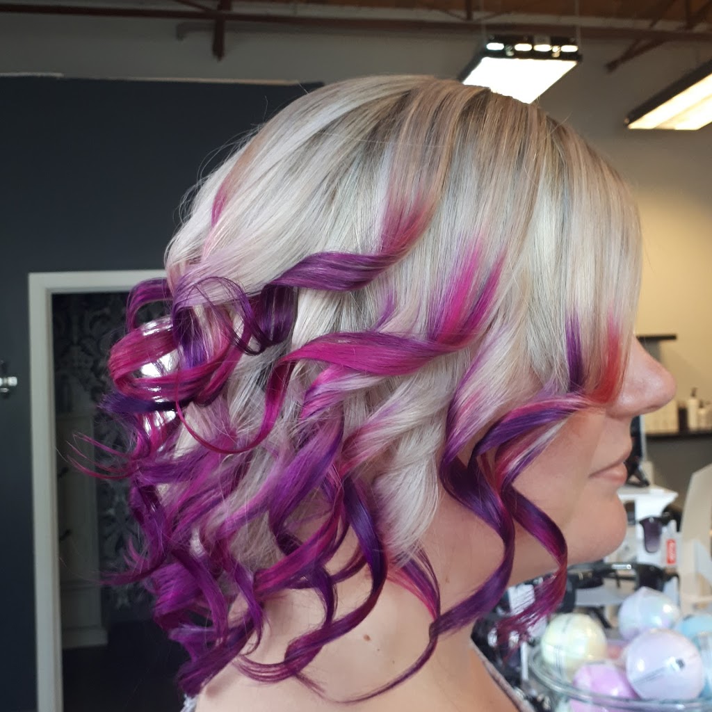 Obsessions Hair Salon | 22 Market St S, Brantford, ON N3S 2E3, Canada | Phone: (519) 751-3634