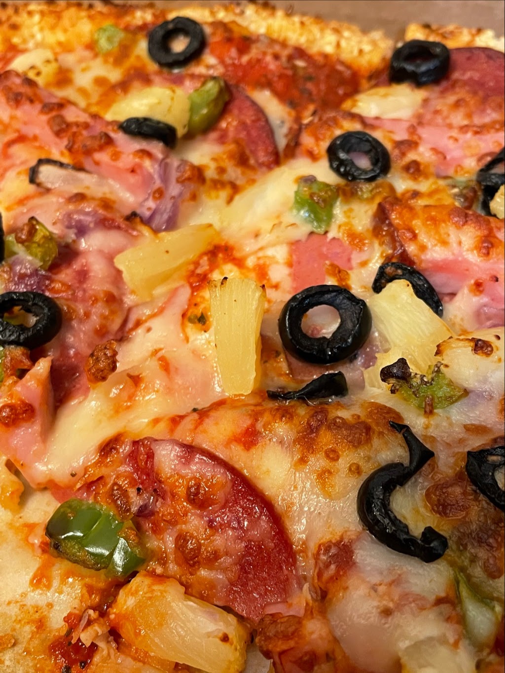 Red Swan Pizza | 62 Sage Hill Passage NW Unit 250, Calgary, AB T3R 1J1, Canada | Phone: (403) 999-9786