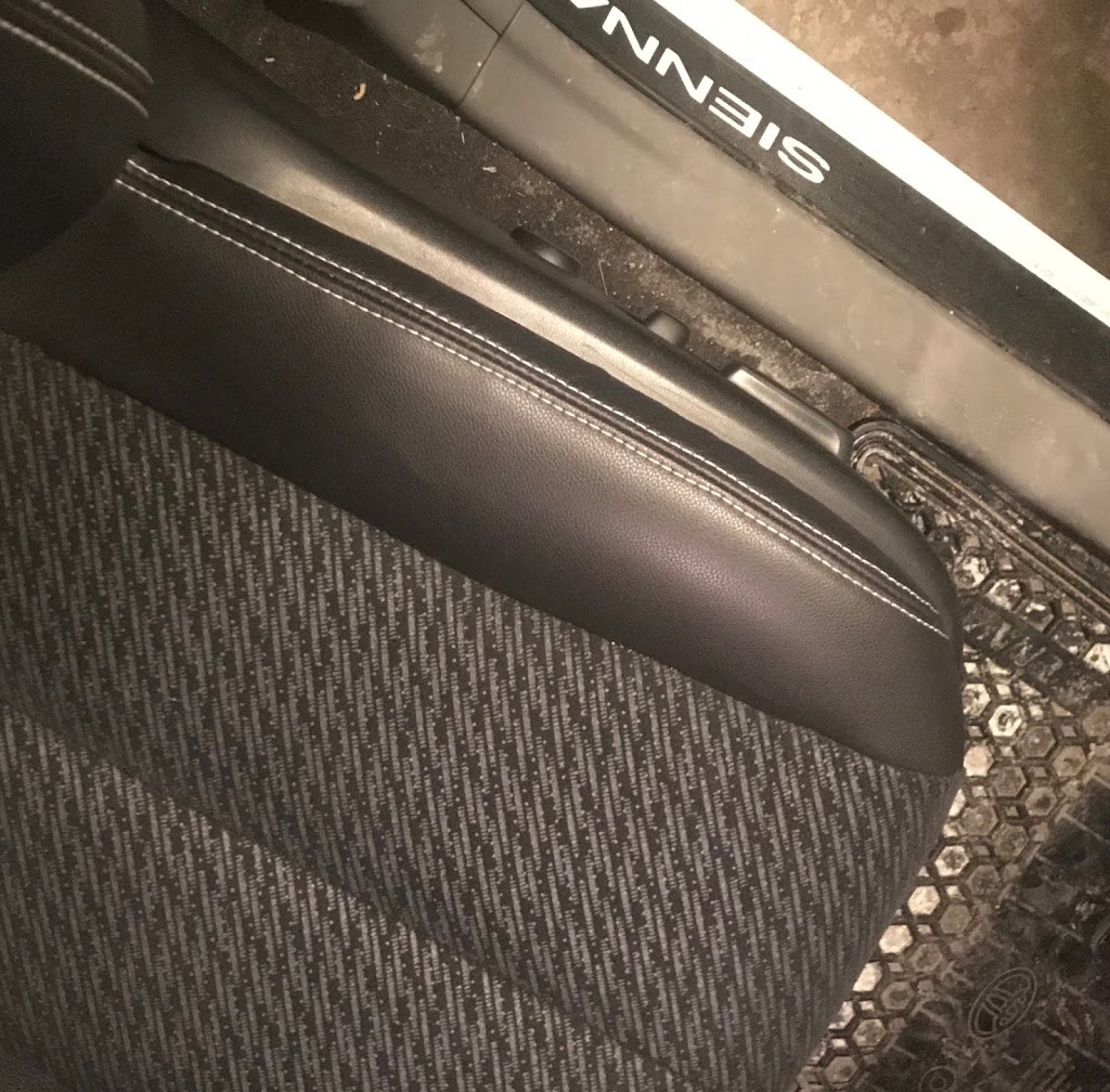 GOLD STAR SEAT COVERS | 2553 Barton St E, Hamilton, ON L8E 2X2, Canada | Phone: (905) 561-0057