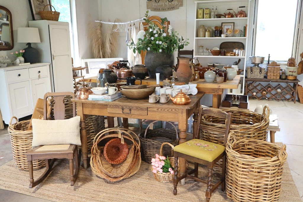 Napanee Home and Interiors | 1372 County Rd 1 W, Greater Napanee, ON K7R 3L1, Canada | Phone: (613) 700-4004