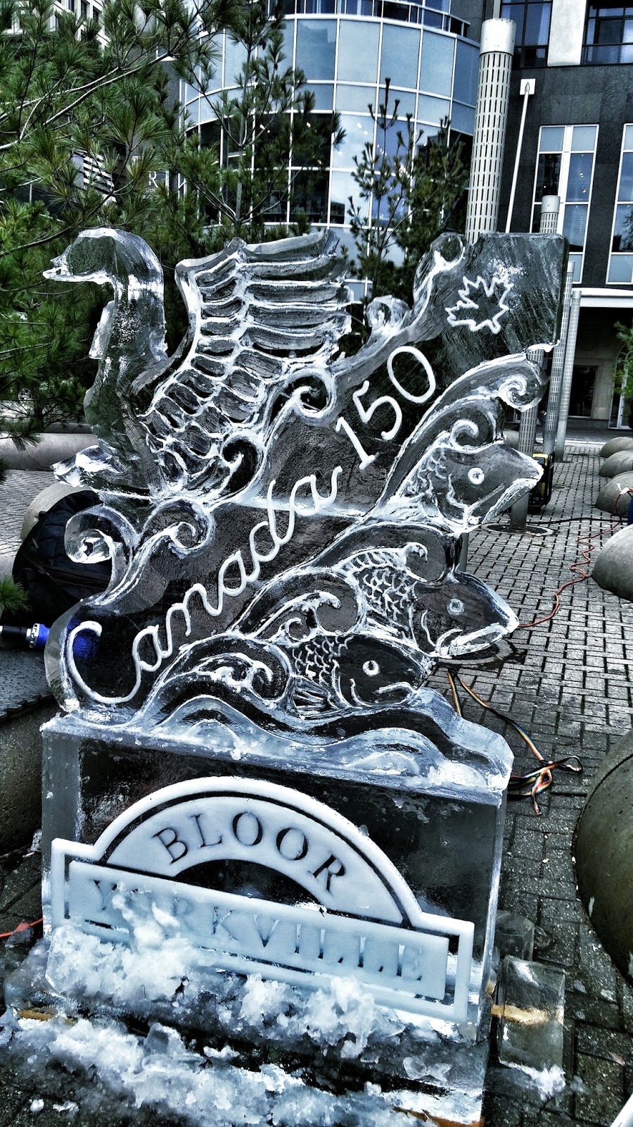 Ice Sculptures By Ross Navarro | 6670 Wills St, Niagara Falls, ON L2J 1Y3, Canada | Phone: (905) 371-2712