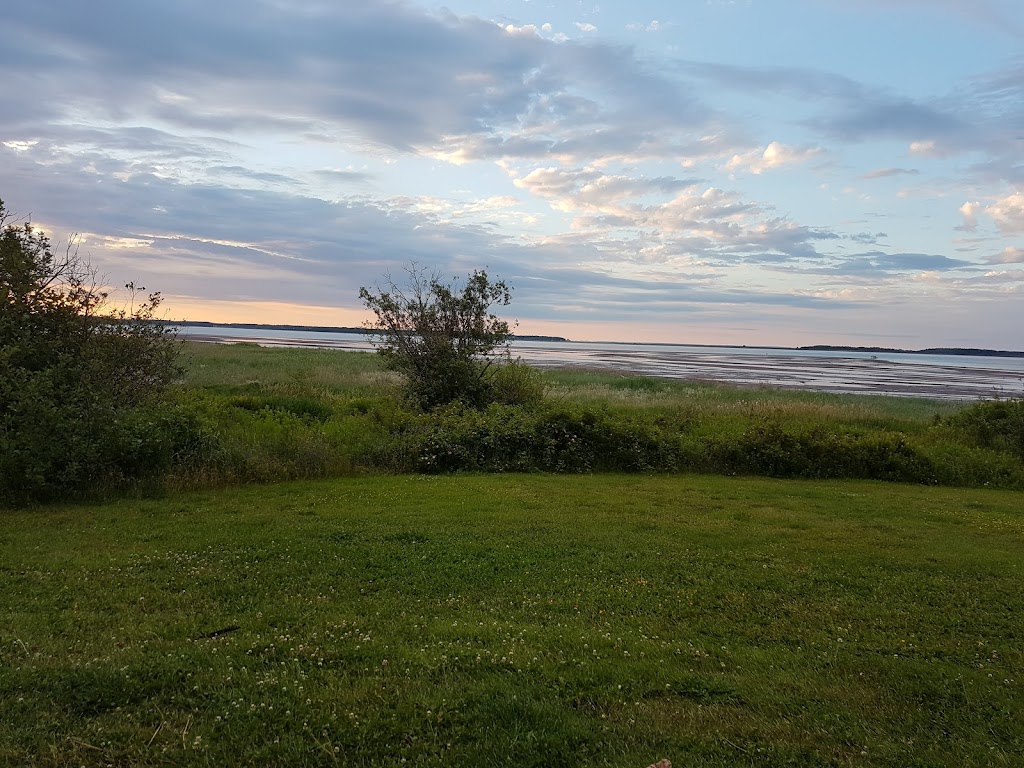 Cambra Sands | 643 N Shore Rd, Wallace, NS B0K 1Y0, Canada | Phone: (902) 257-1122