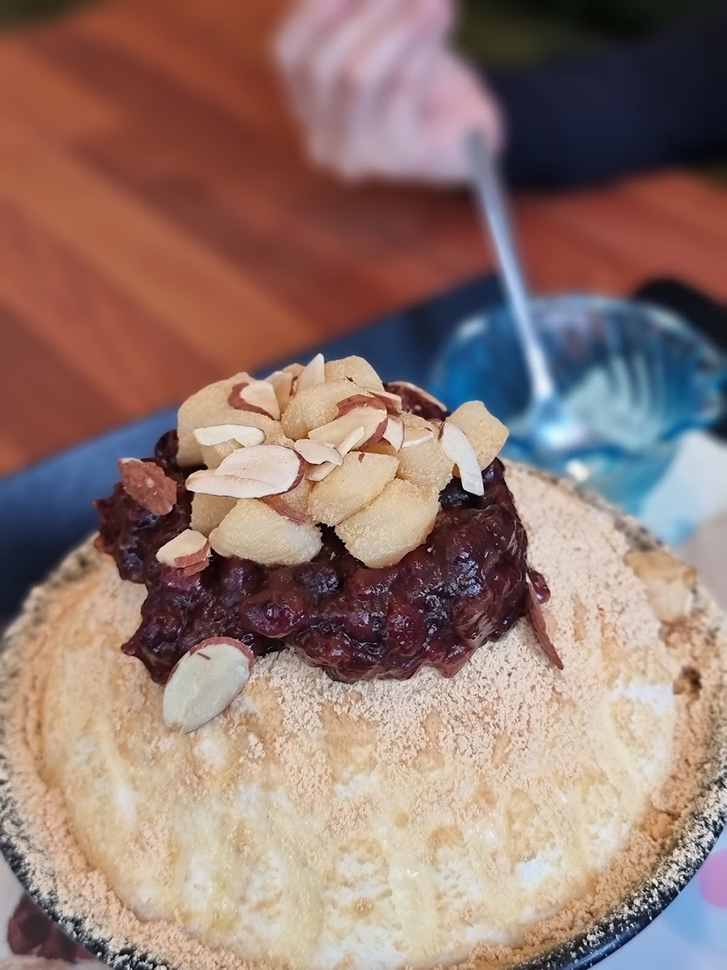Sulbing Korean Dessert Cafe | 6360 Kingsway, Burnaby, BC V5E 1C5, Canada | Phone: (604) 425-3747