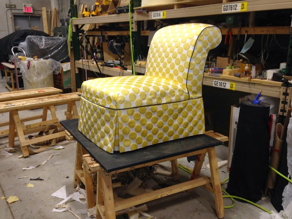 home furniture upholster inc | 1 High Meadow Pl #17, North York, ON M9L 2Z5, Canada | Phone: (416) 902-8623