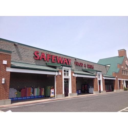 Safeway Pharmacy | 8071 Guide Meridian Rd #101, Lynden, WA 98264, USA | Phone: (360) 318-0698