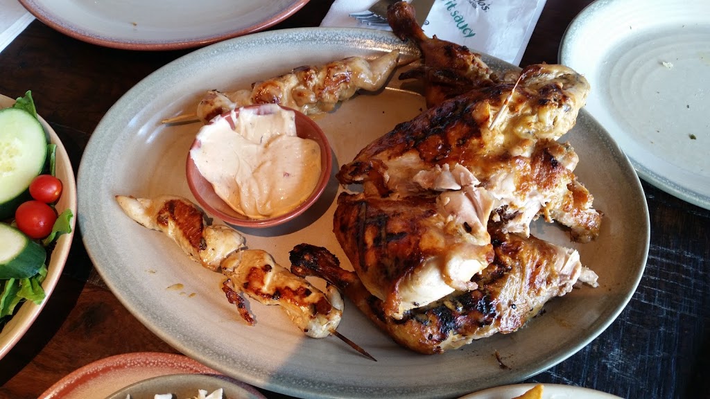 Nandos Oakville | 2379 Trafalgar Rd Unit C5 Trafalgar, Oakville, ON L6H 6K7, Canada | Phone: (289) 725-7747