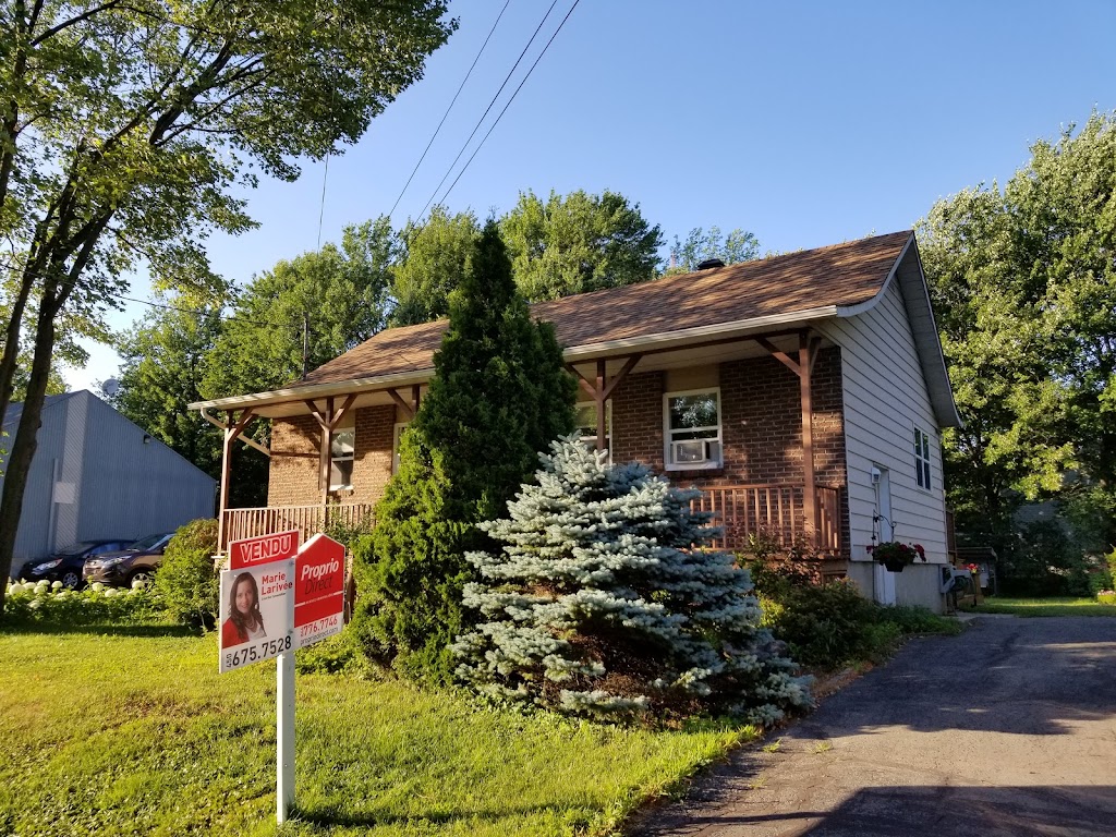 Marie Larivée courtier immobilier | 14240 Rue Philippon, Mirabel, QC J7N 1J8, Canada | Phone: (450) 675-7528