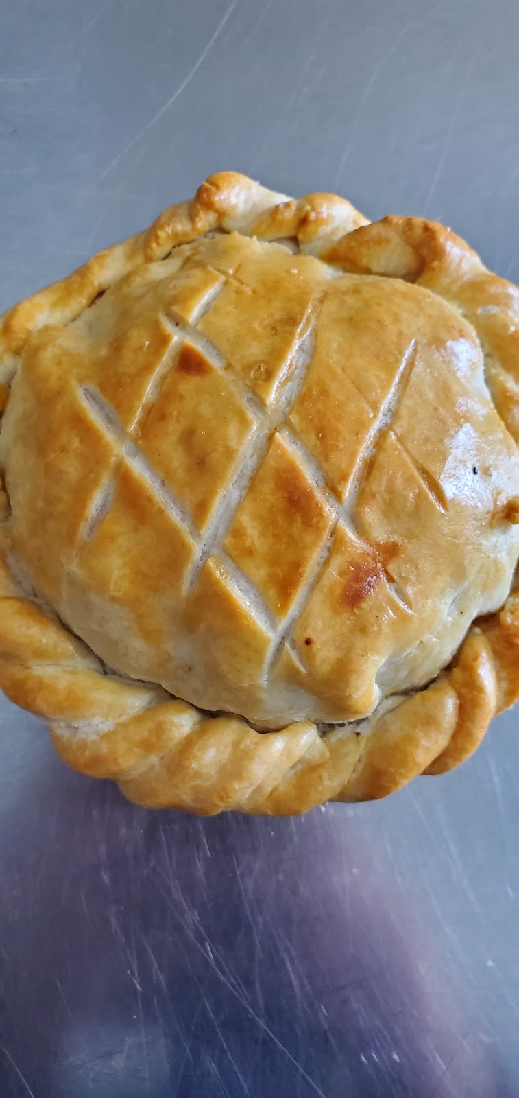 Kings Head Pies & Comet Subs | box 490, 412 Derby Rd, Crystal Beach, ON L0S 1B0, Canada | Phone: (905) 246-0674