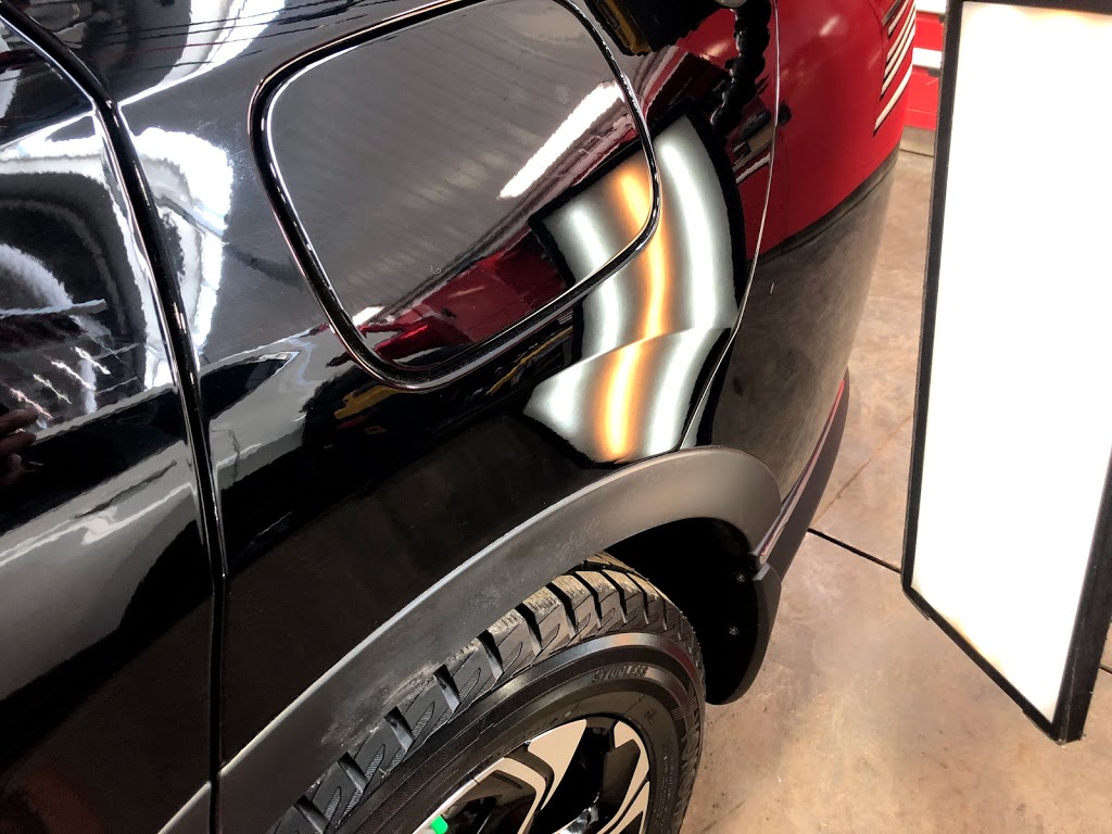 Solution Bosse - Rive-Sud Débosselage Sans Peinture | 1833 Boulevard Armand-Frappier, Sainte-Julie, QC J3E 3R6, Canada | Phone: (514) 827-7345