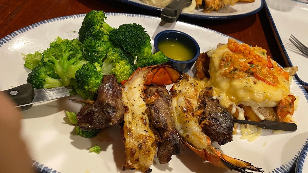 Red Lobster | 6220 Lundys Ln, Niagara Falls, ON L2G 1T6, Canada | Phone: (905) 357-1303