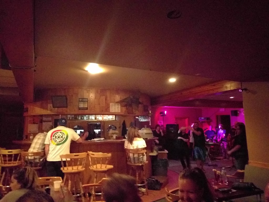 White House Hotel | Sinclair Ave, Windermere, BC V0B 2L2, Canada | Phone: (250) 342-9540