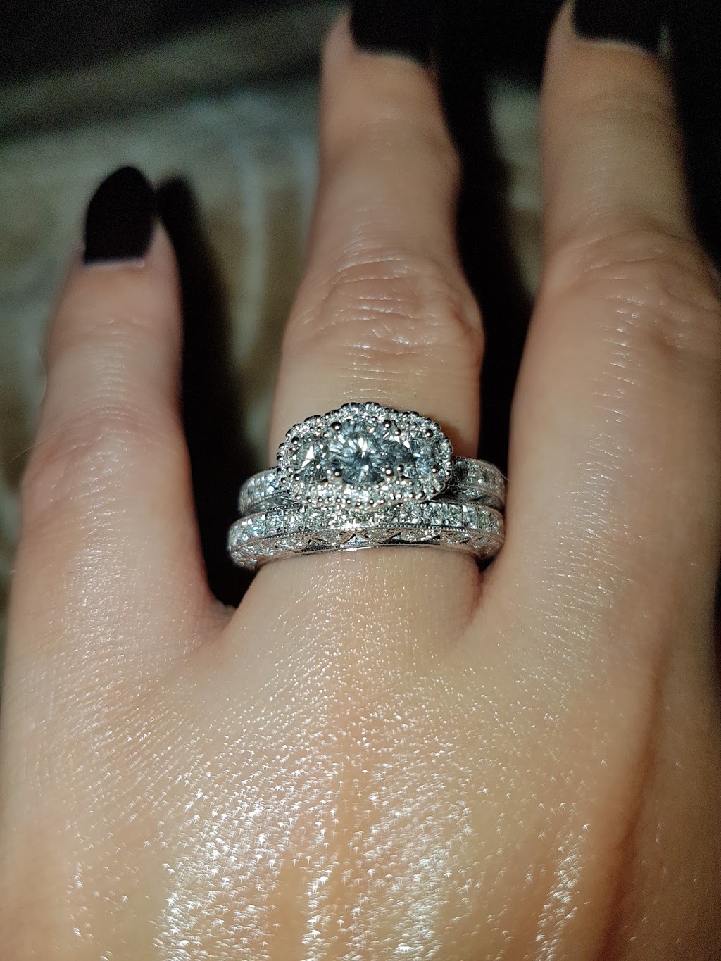 The Diamond Room | 9610 Yonge St, Richmond Hill, ON L4C 0X3, Canada | Phone: (905) 884-4488