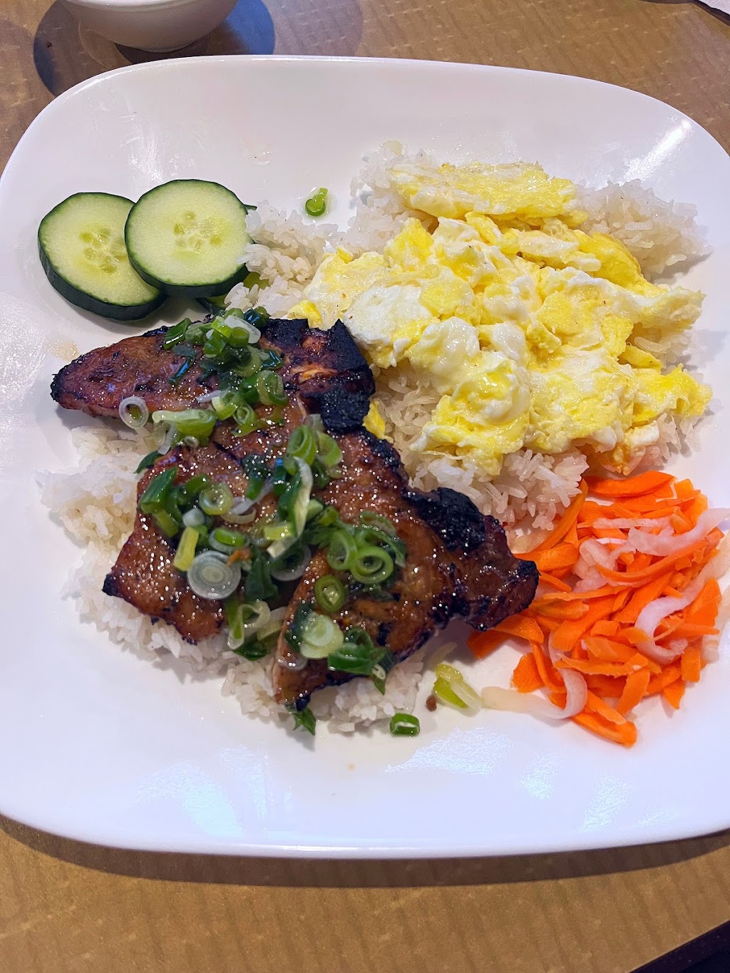 Pho 99 | 7 Crowfoot Rise NW, Calgary, AB T3G 4P5, Canada | Phone: (403) 457-7899