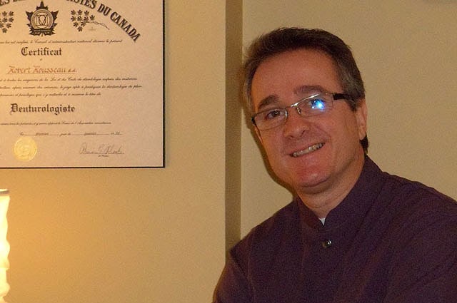 Clinique De Denturologie Robert Rousseau | 340 10e Avenue S, Sherbrooke, QC J1G 2R8, Canada | Phone: (819) 564-5008