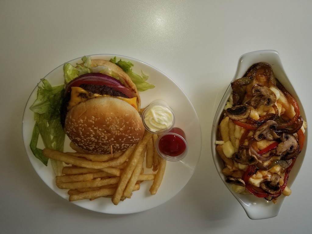 Restaurant DZ Taouk | 2260 Rue Fleury E, Montréal, QC H2B 1K6, Canada | Phone: (514) 383-6223