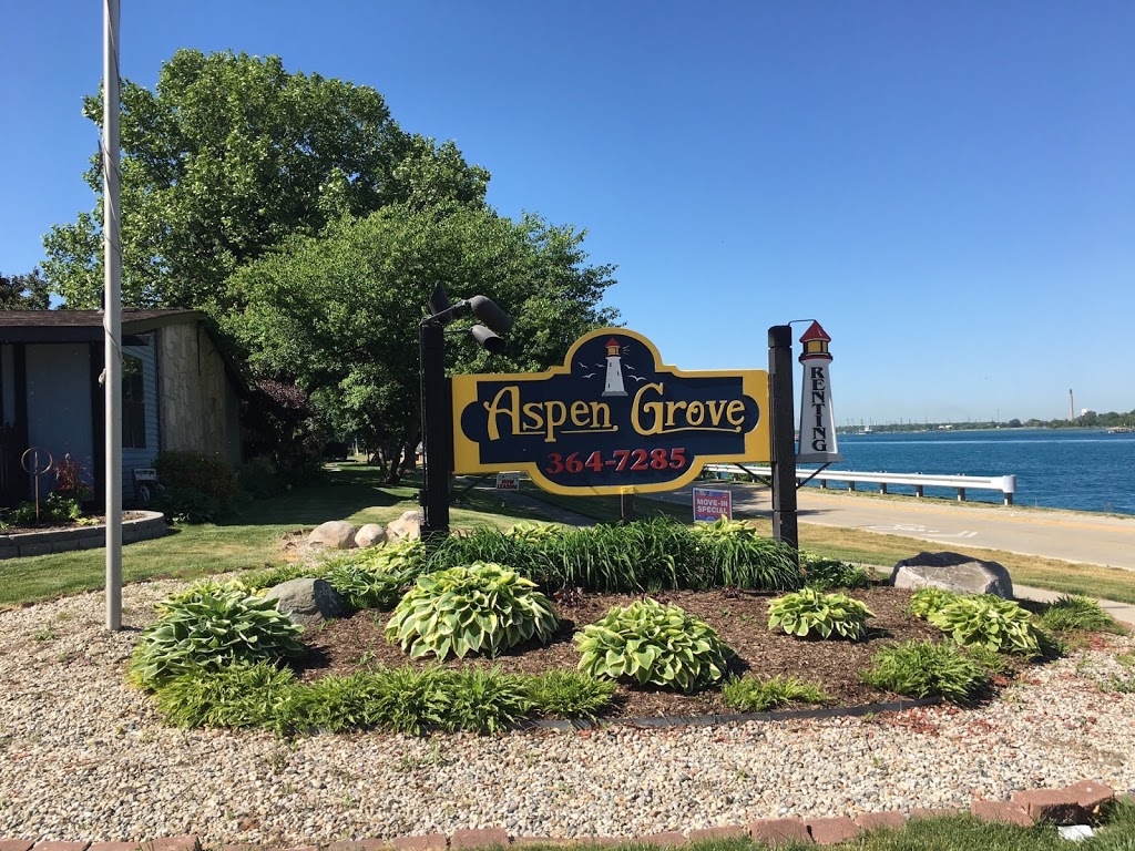 Aspen Grove Apartments | 1210 Aspen Dr #3, Marysville, MI 48040, USA | Phone: (810) 364-7285