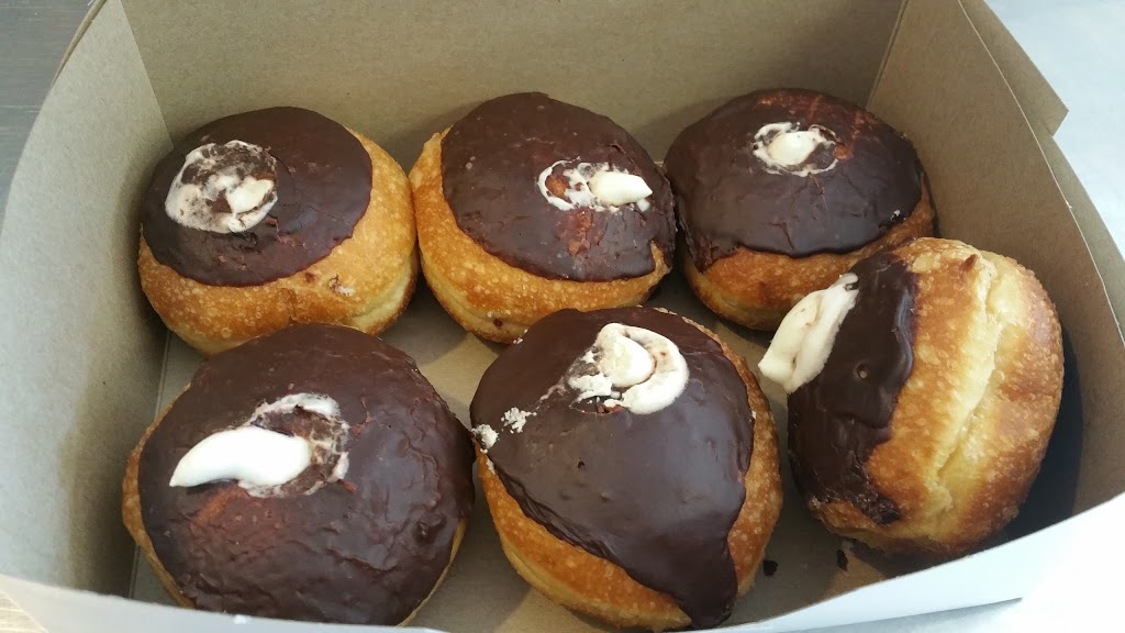 Elmvale Bakery | 32 Queen St W, Elmvale, ON L0L 1P0, Canada | Phone: (705) 515-3300