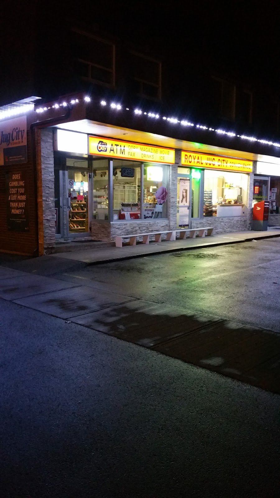 Royal Jug City | 294 Queen St, Acton, ON L7J 1P9, Canada | Phone: (519) 853-2460