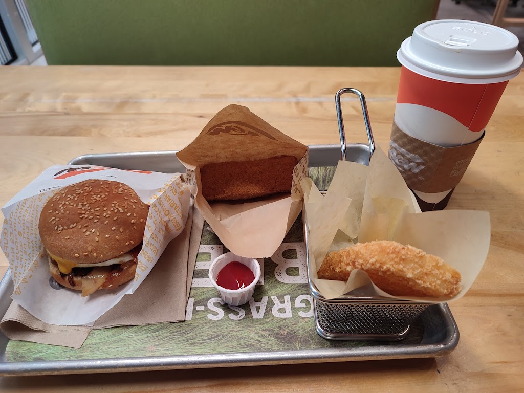 A&W Canada | 22805 Lougheed Hwy., Maple Ridge, BC V2X 2V7, Canada | Phone: (604) 463-5712