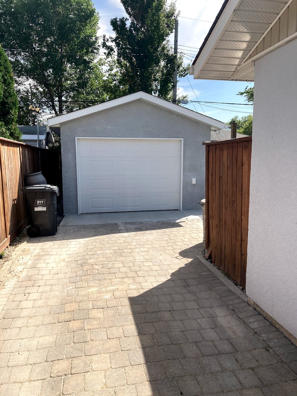 Garage Pros | 81 Lilac Avenue, Grunthal, MB R0A 0R0, Canada | Phone: (204) 805-5959