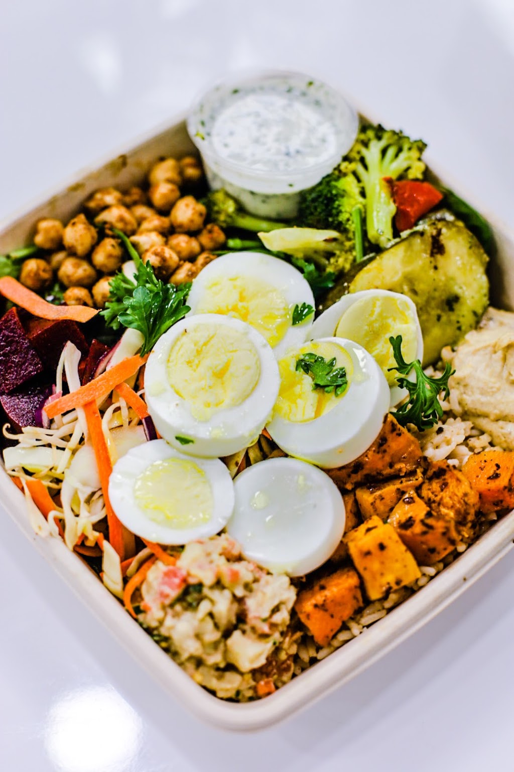 chefhyve | 2525 Kingsway, Vancouver, BC V5R 5H3, Canada | Phone: (604) 434-5934
