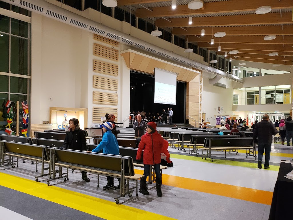 Collège catholique Mer Bleue | 6401 Renaud Rd, Navan, ON K1W 0H8, Canada | Phone: (613) 744-4022