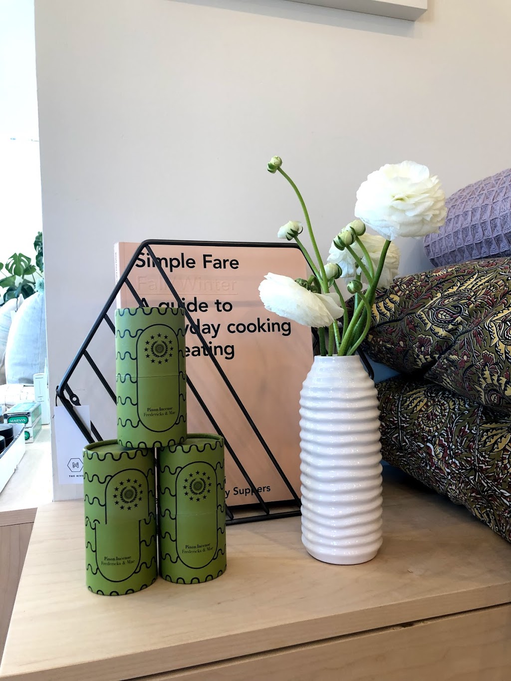 The Hive | 60 Pine St, Collingwood, ON L9Y 2N7, Canada | Phone: (705) 230-0488
