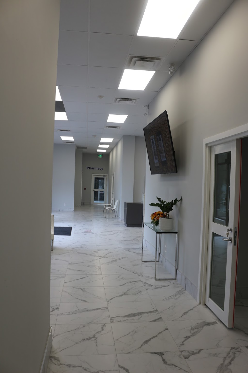 Georgetown Village Dental | 120 Guelph St, Georgetown, ON L7G 4A4, Canada | Phone: (905) 873-7300