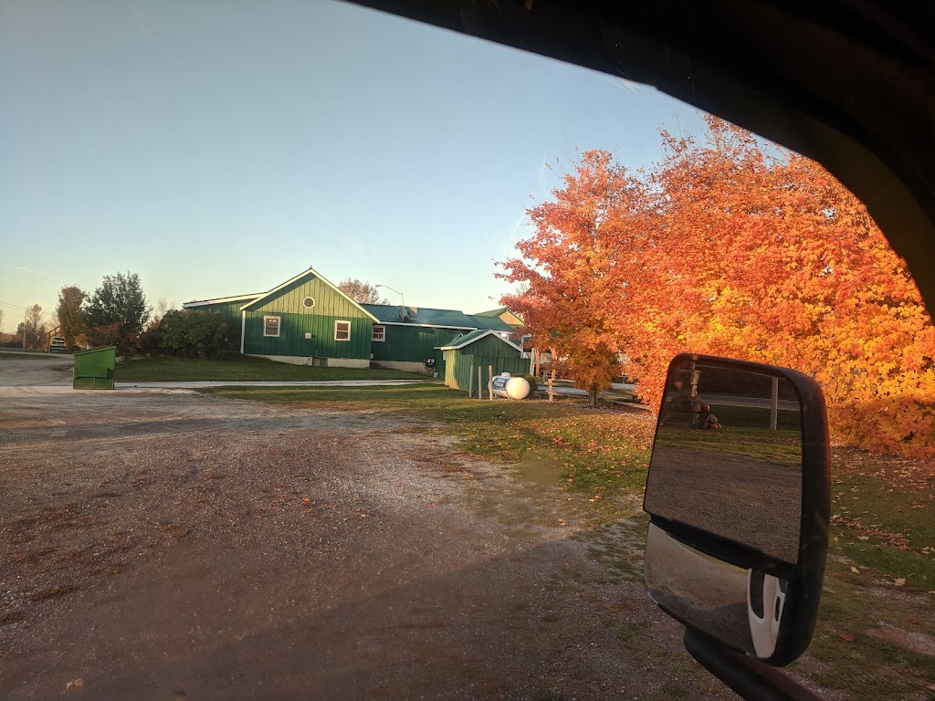 Mapleview Golf & Country Club | 2856 Scotchline Rd, Perth, ON K7H 3C5, Canada | Phone: (613) 264-1235