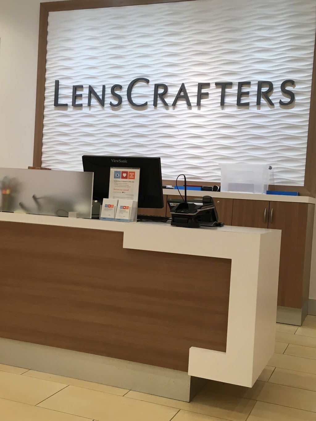 LensCrafters | 3401 Dufferin St Spc 186E, Toronto, ON M6A 2T9, Canada | Phone: (416) 787-2078