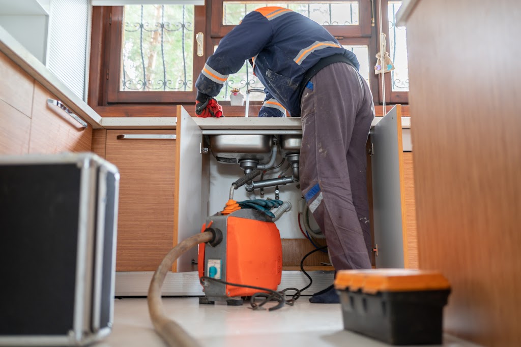SOS Drain Cleaning | 3270 46 Ave SE Unit 10, Calgary, AB T2E 6T7, Canada | Phone: (403) 295-8989