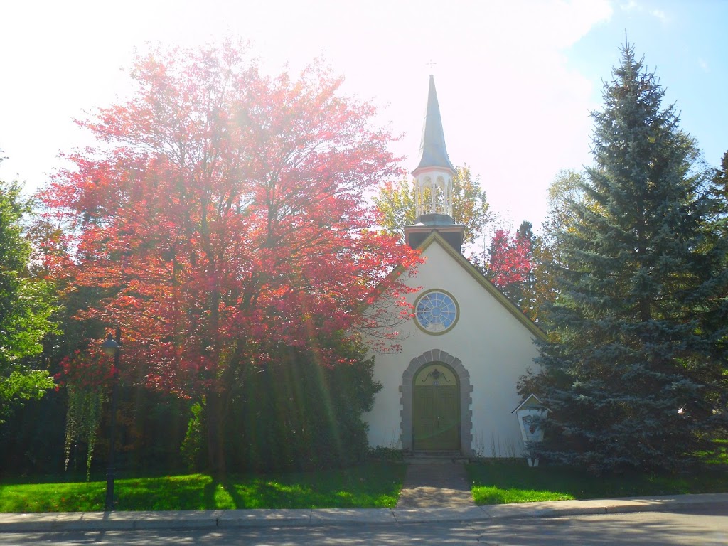 Église Unie de Ste-Adèle | 1300 Chemin du Chantecler, Sainte-Adèle, QC J8B 2Y3, Canada | Phone: (450) 512-8007