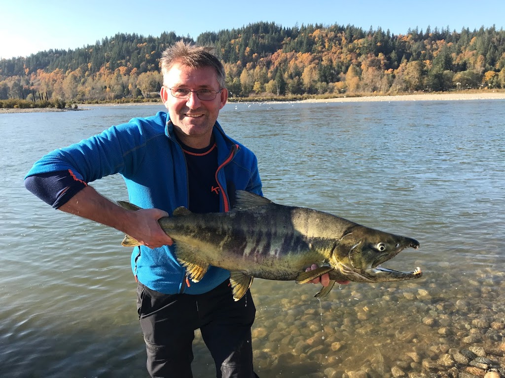 Fraser Fishing Adventures | 3614 Walden St, Abbotsford, BC V2S 6V5, Canada | Phone: (604) 556-4937