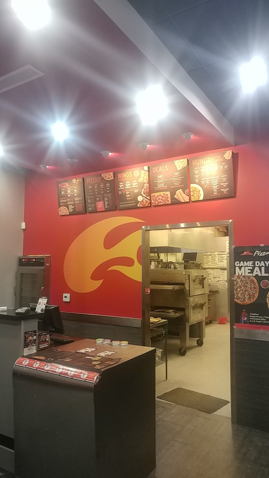 Pizza Hut | 93 Parkside Dr W Unit D2, Fergus, ON N1M 3M5, Canada | Phone: (519) 843-9950