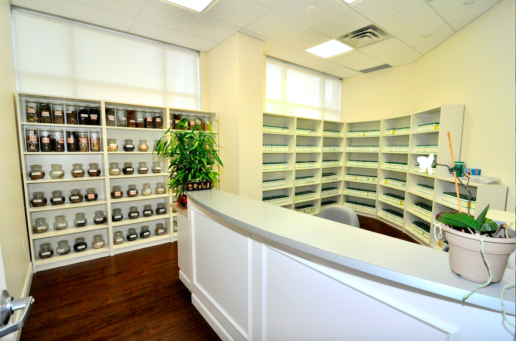 John & Jenny TCM Clinic Centre | 8791 Woodbine Ave #100, Markham, ON L3R 0P4, Canada | Phone: (905) 604-7298