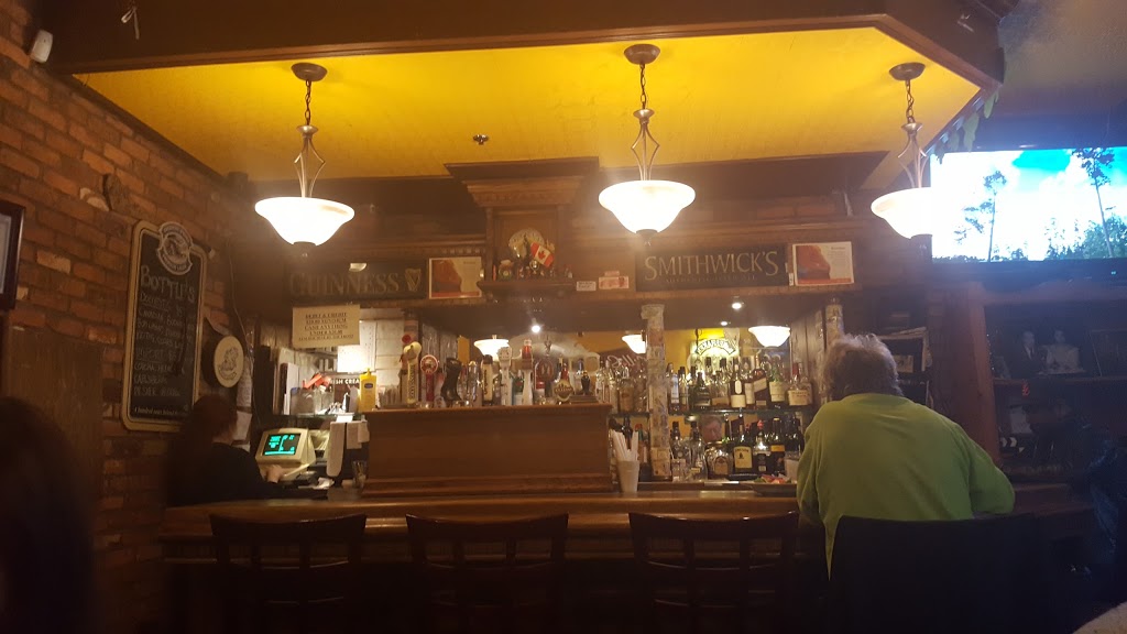 Mullins Irish Pub | 1033 Bay St, Toronto, ON M4W 1A7, Canada | Phone: (416) 963-3000