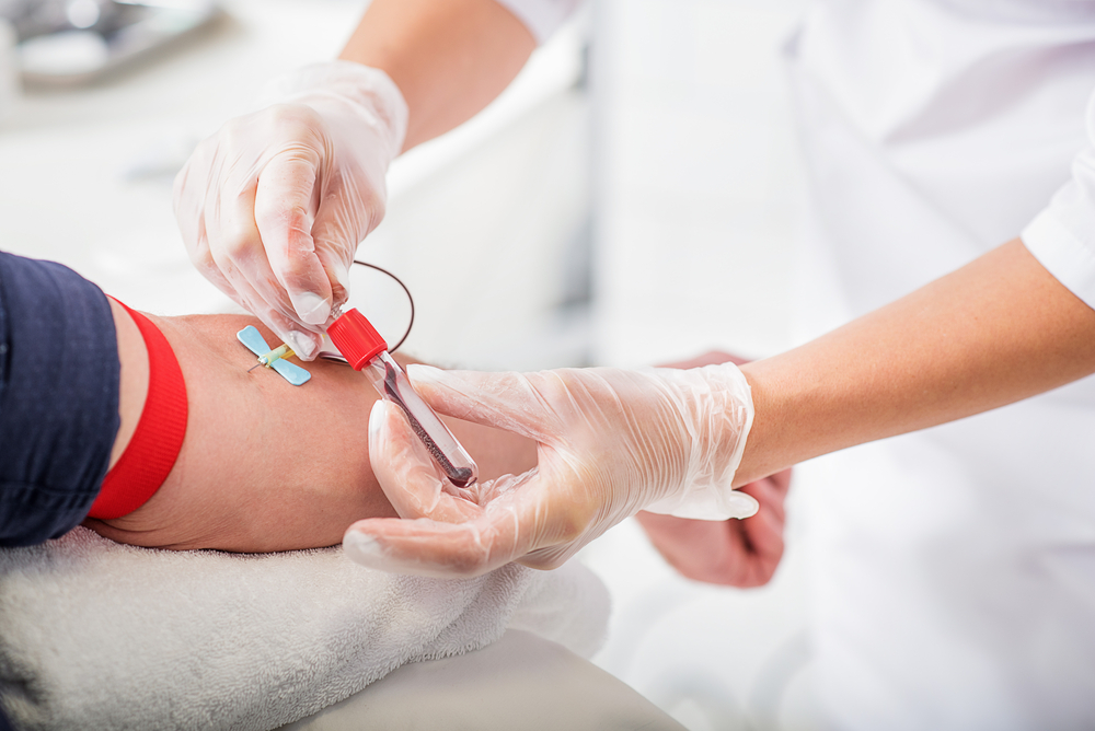 Trilogie de soins (Soin des pieds, Prise de sang et Coiffure) | 1495 Rue Bellerose, Contrecoeur, QC J0L 1C0, Canada | Phone: (450) 401-1495