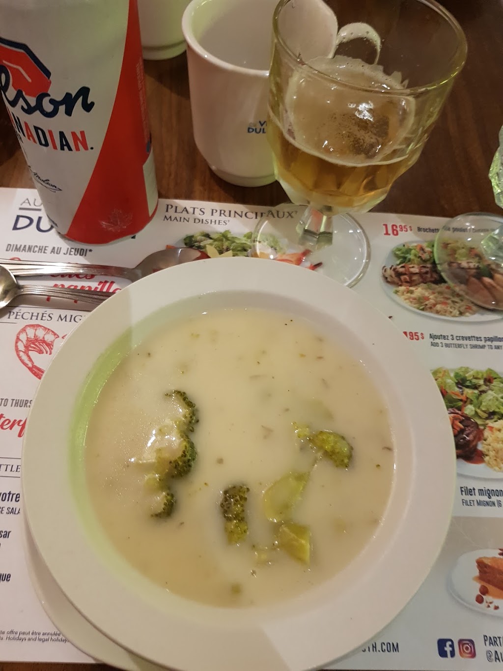 Au Vieux Duluth Restaurant | 1160 Boulevard Saint-Joseph, Gatineau, QC J8Z 1T3, Canada | Phone: (819) 205-2727