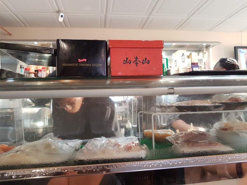 M Sushi Bar | 3866 Bayview St #110, Richmond, BC V7E 4R7, Canada | Phone: (604) 285-1855